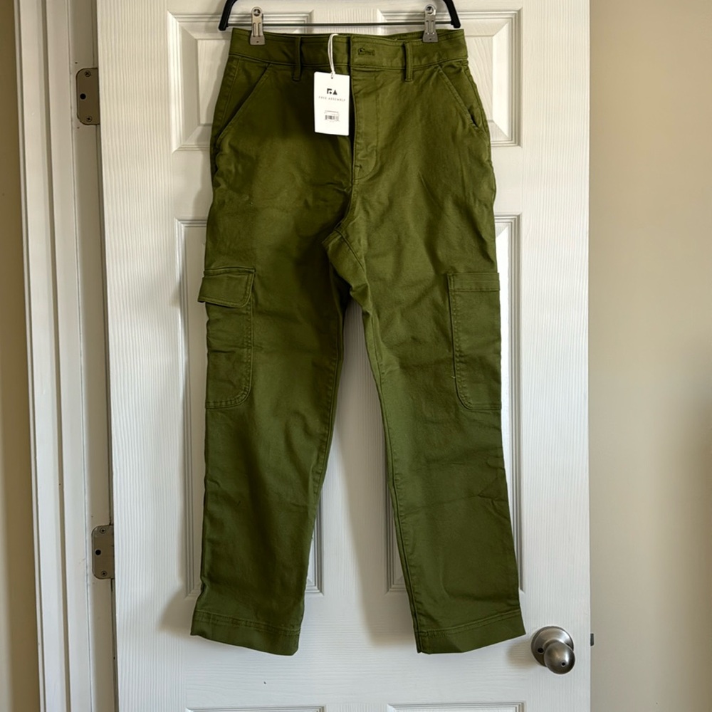 Green Cargo Pants